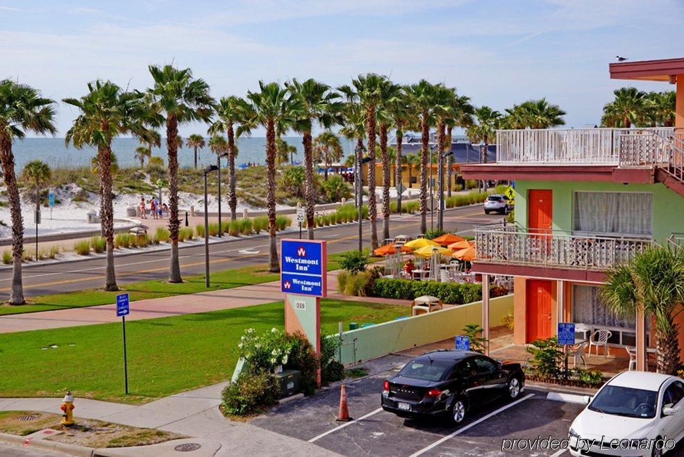 Beachwalk Inn Clearwater Beach Exterior photo